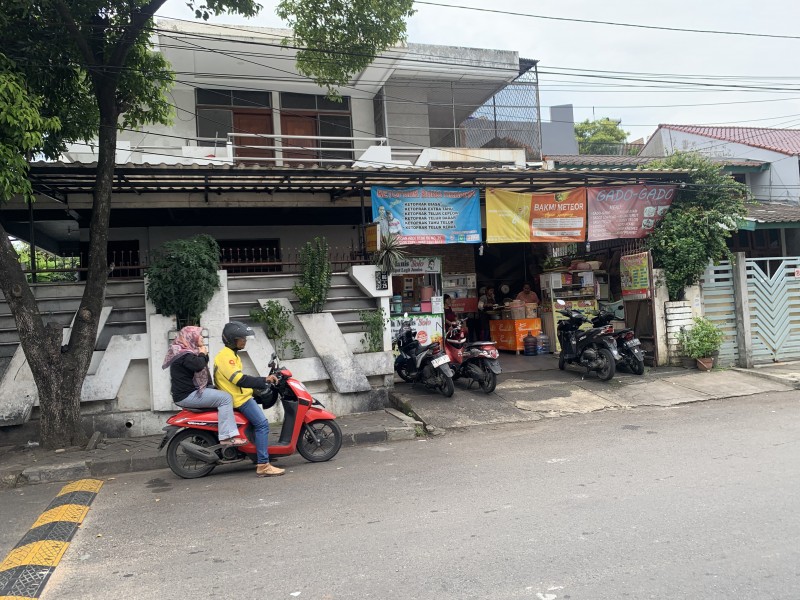 Gado gado"ibu daliyem" - Kembangan - Jakarta